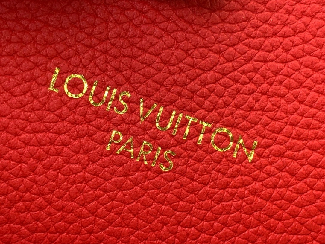 SOFT CYLINDER CROSSBODY BAG