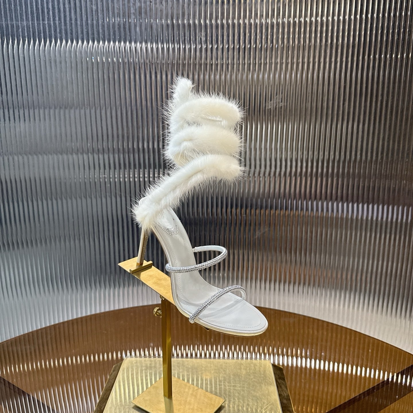 IVORY FUR SPIRAL HEELS