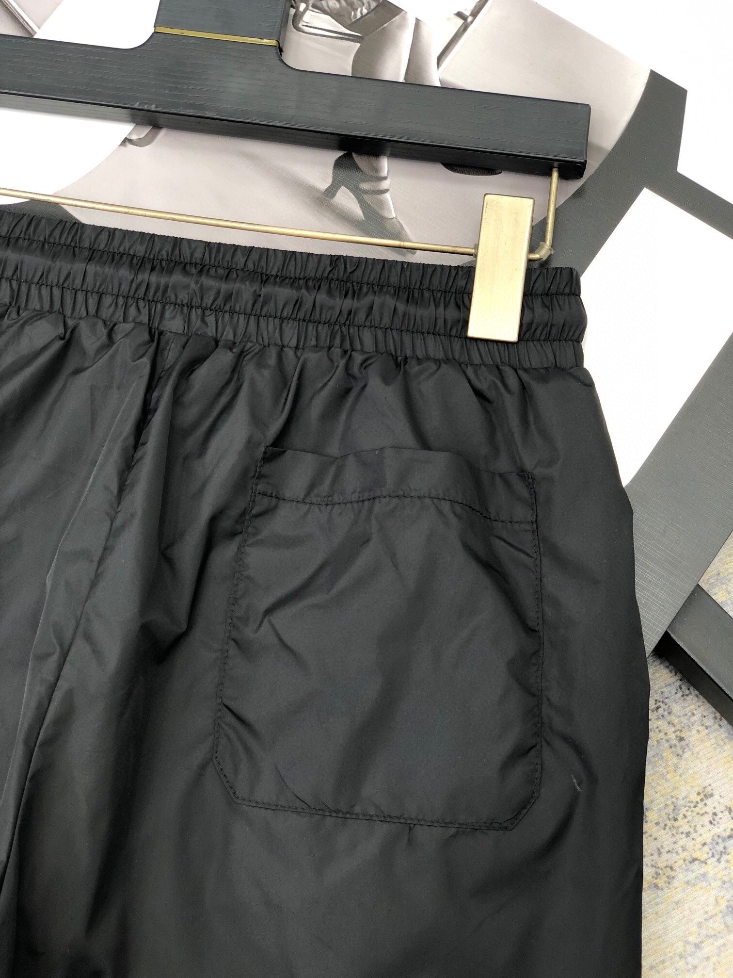 SPORT LOGO SWIM SHORTS – BLACK