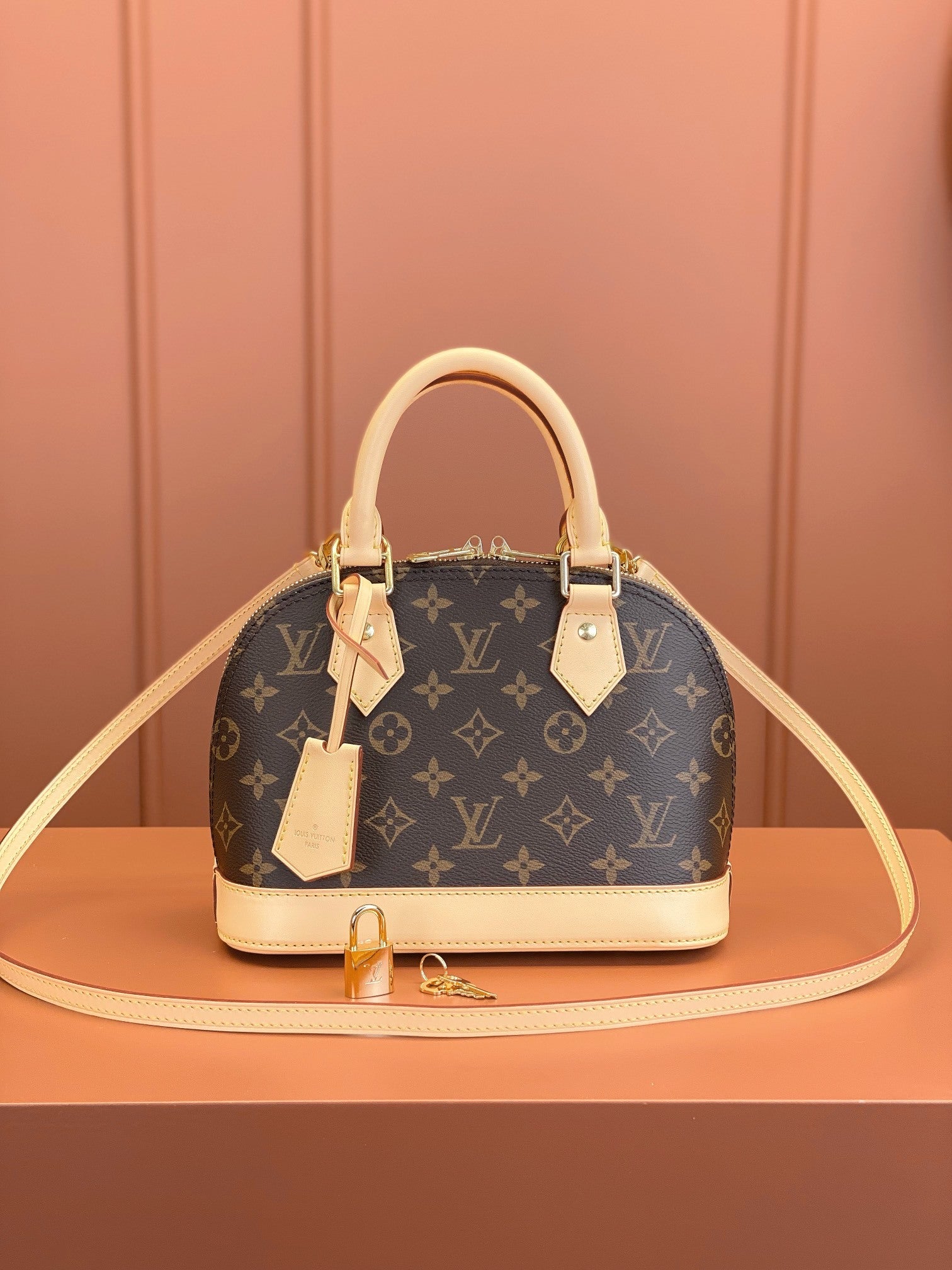 MONOGRAM ALMA MINI