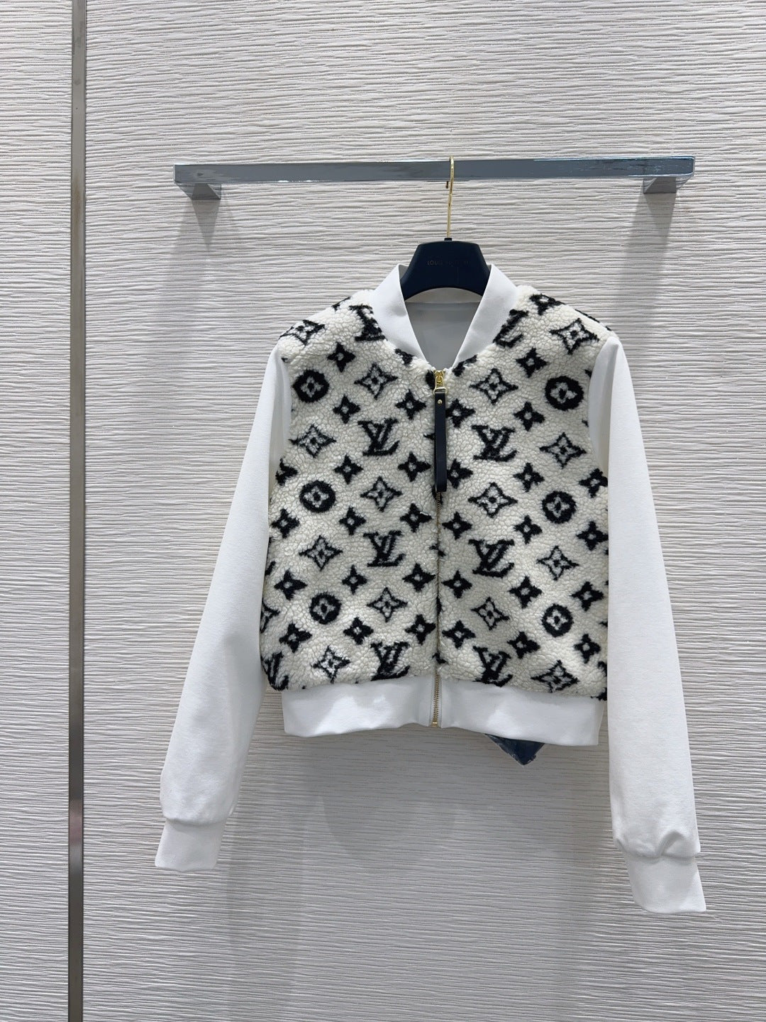 CROPPED ZIP-UP SHERPA BOMBER JACKET