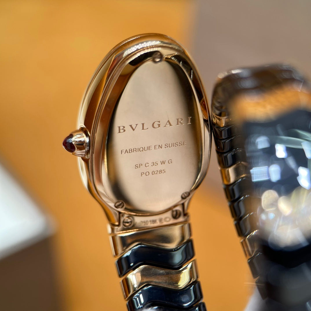 LUXURY SERPENT WATCH – GOLD & BLACK EDITION
