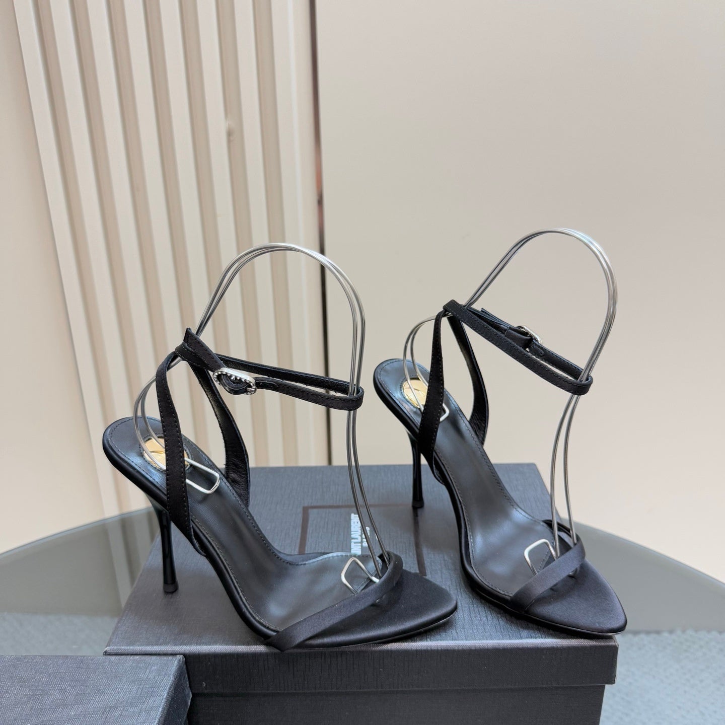 BLACK MINIMAL STRAP ANKLE HEEL SANDALS