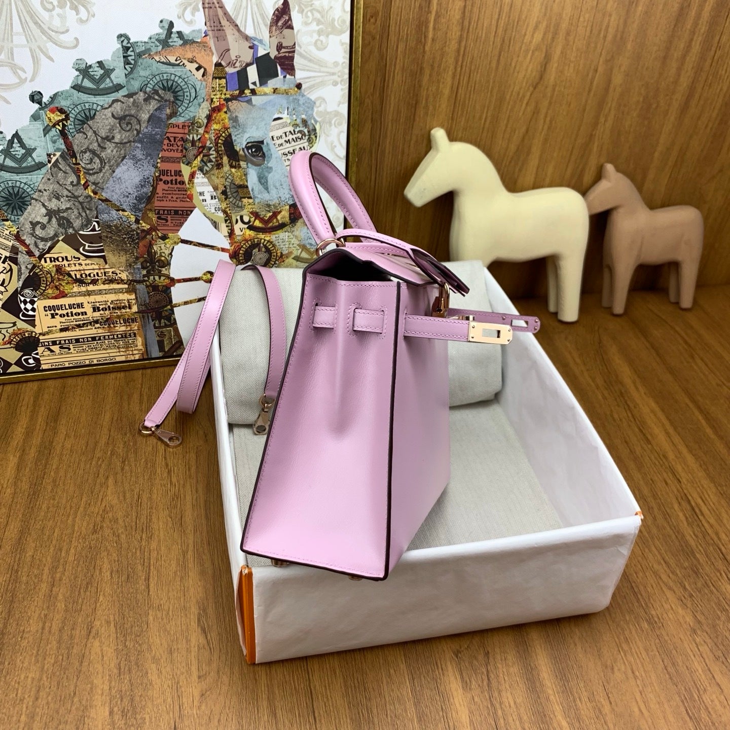 LUXURY BLUSH PINK LEATHER TOP HANDLE MINI HANDBAG WITH GOLD HARDWARE