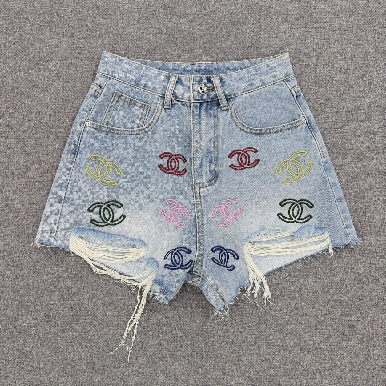 Casual Denim Shorts with Destroyed Finish
