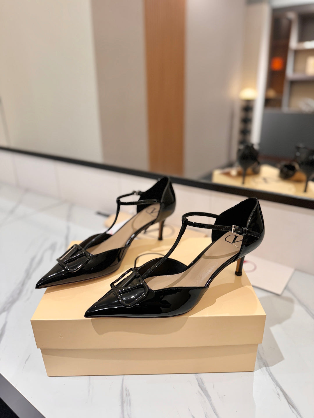 PATENT T-STRAP POINTED HEEL PUMPS – BLACK