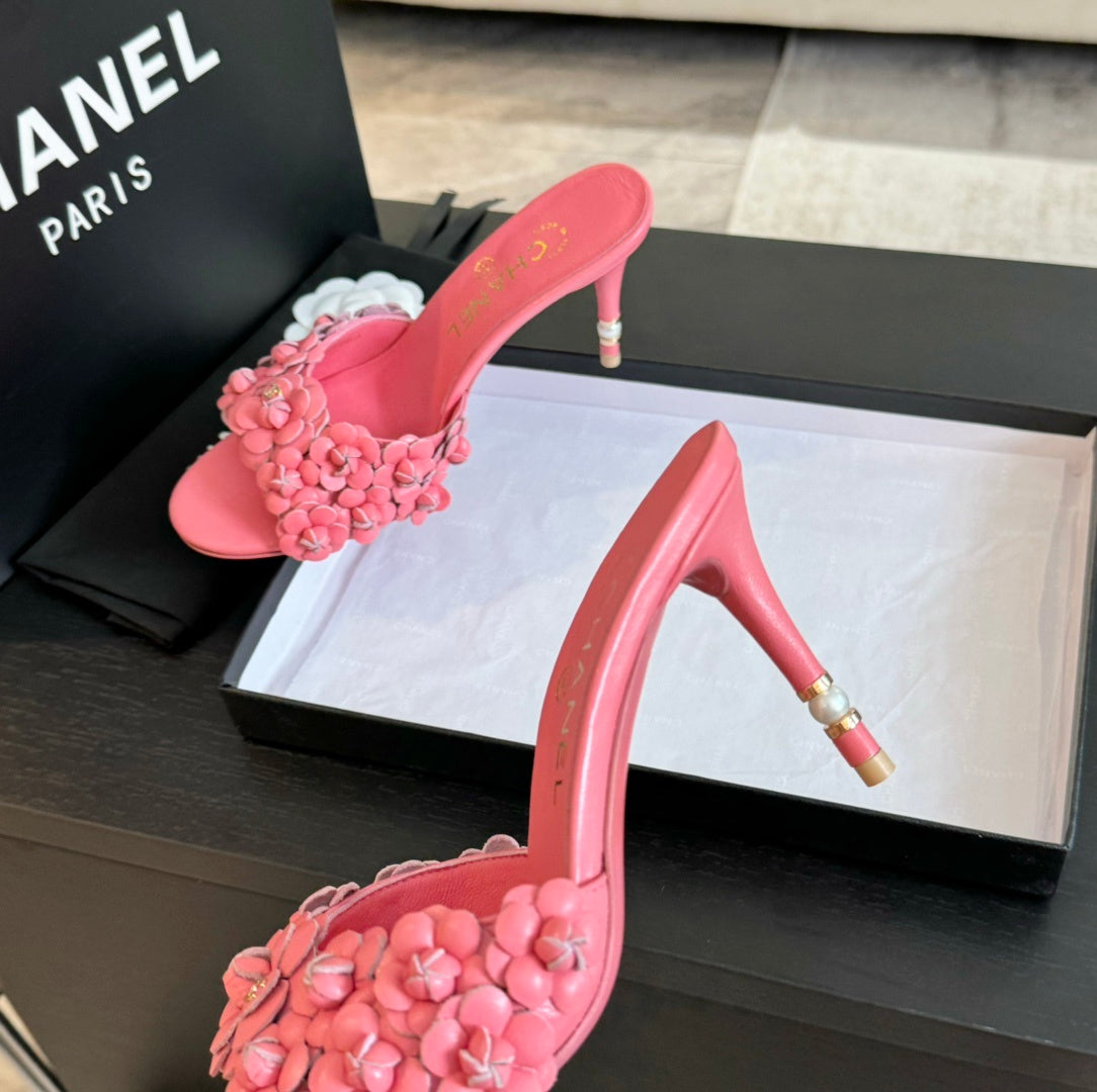 PINK FLORAL HEELS