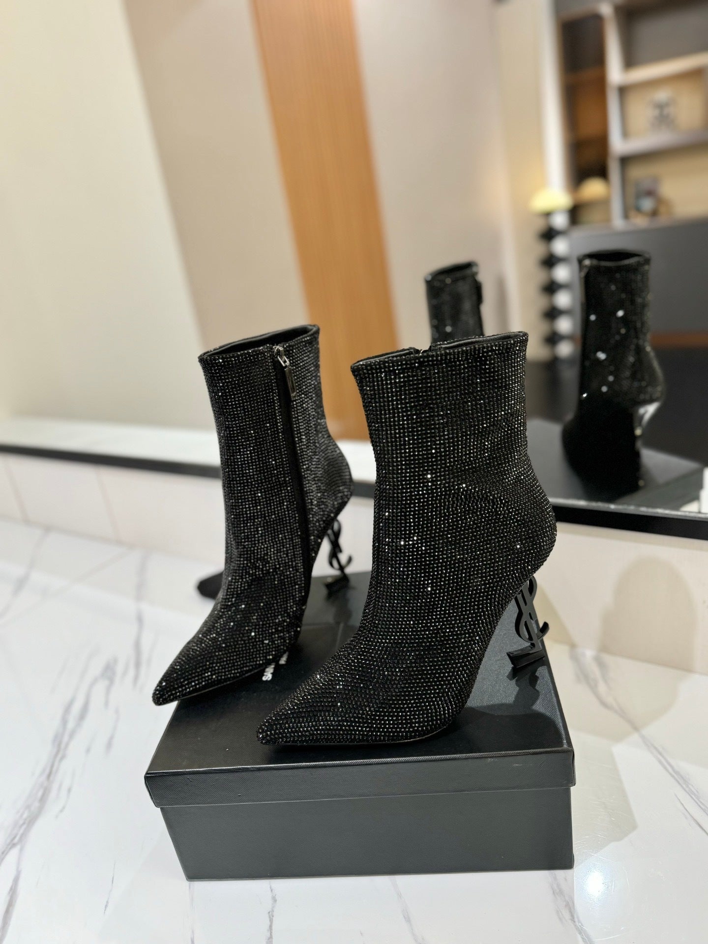 BLACK CRYSTAL HEEL BOOTS