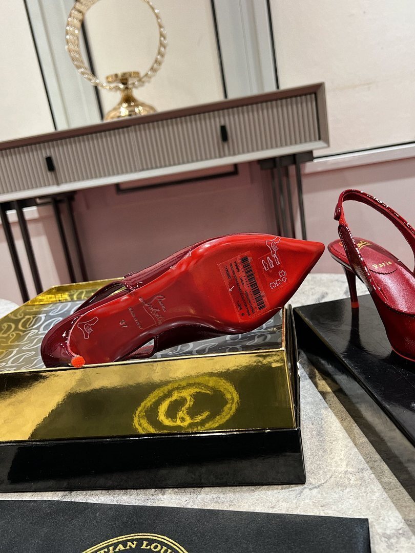 RED PATENT SLINGBACK HEELS