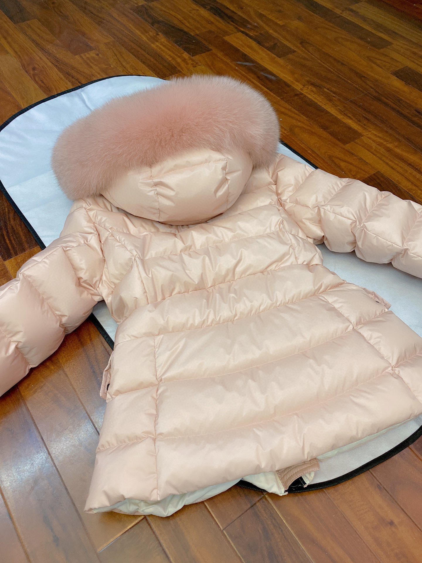 WOMEN’S FUR-TRIM HOODED PADDED WINTER JACKET