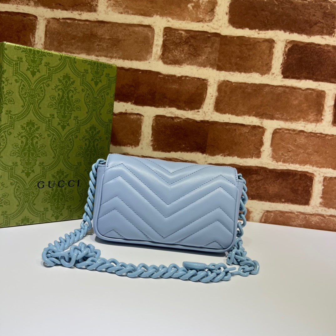 QUILTED MINI CHAIN SHOULDER BAG
