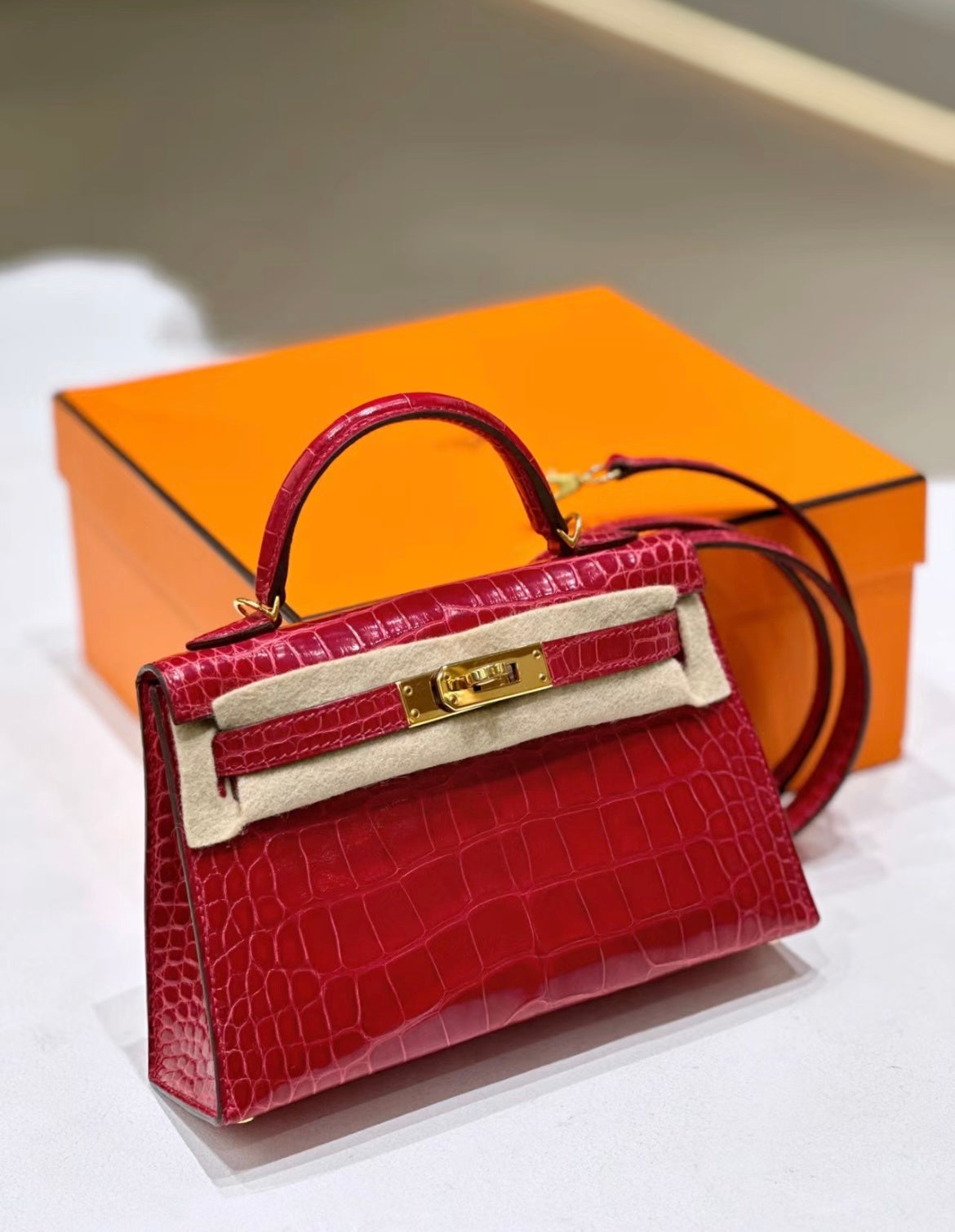 LUXURY RED CROCODILE EMBOSSED MINI TOP HANDLE EVENING BAG WITH GOLD HARDWARE