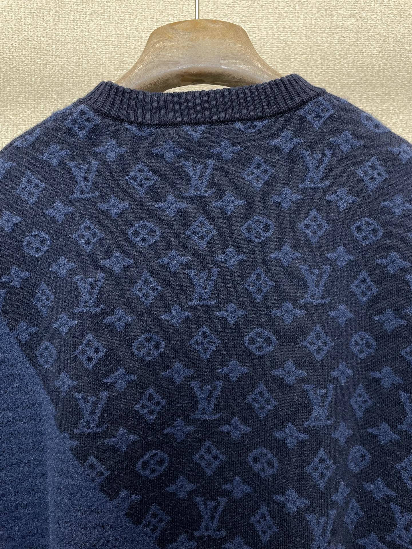 TEXTURED TWO-TONE KNIT T-SHIRT