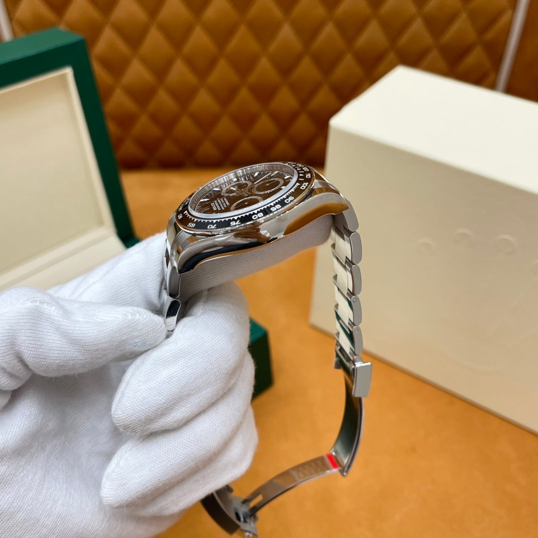 LUXURY CHRONOGRAPH STEEL WATCH