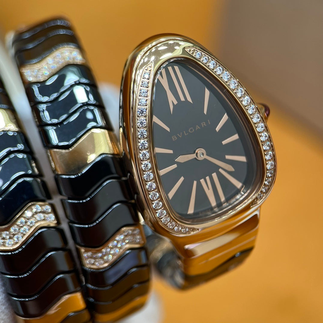 LUXURY SERPENT WATCH – GOLD & BLACK EDITION