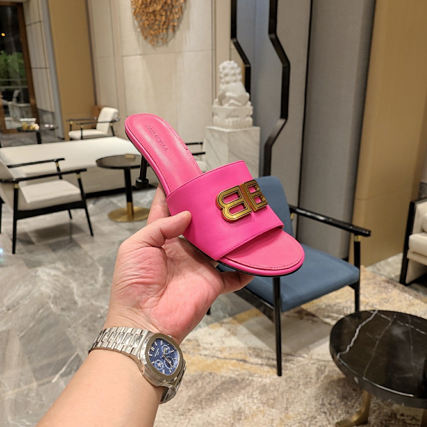 PINK LOGO LOW HEEL MULE SANDALS