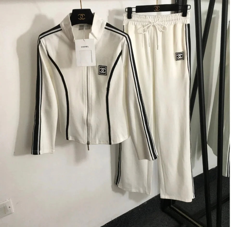 TRACKSUIT SET