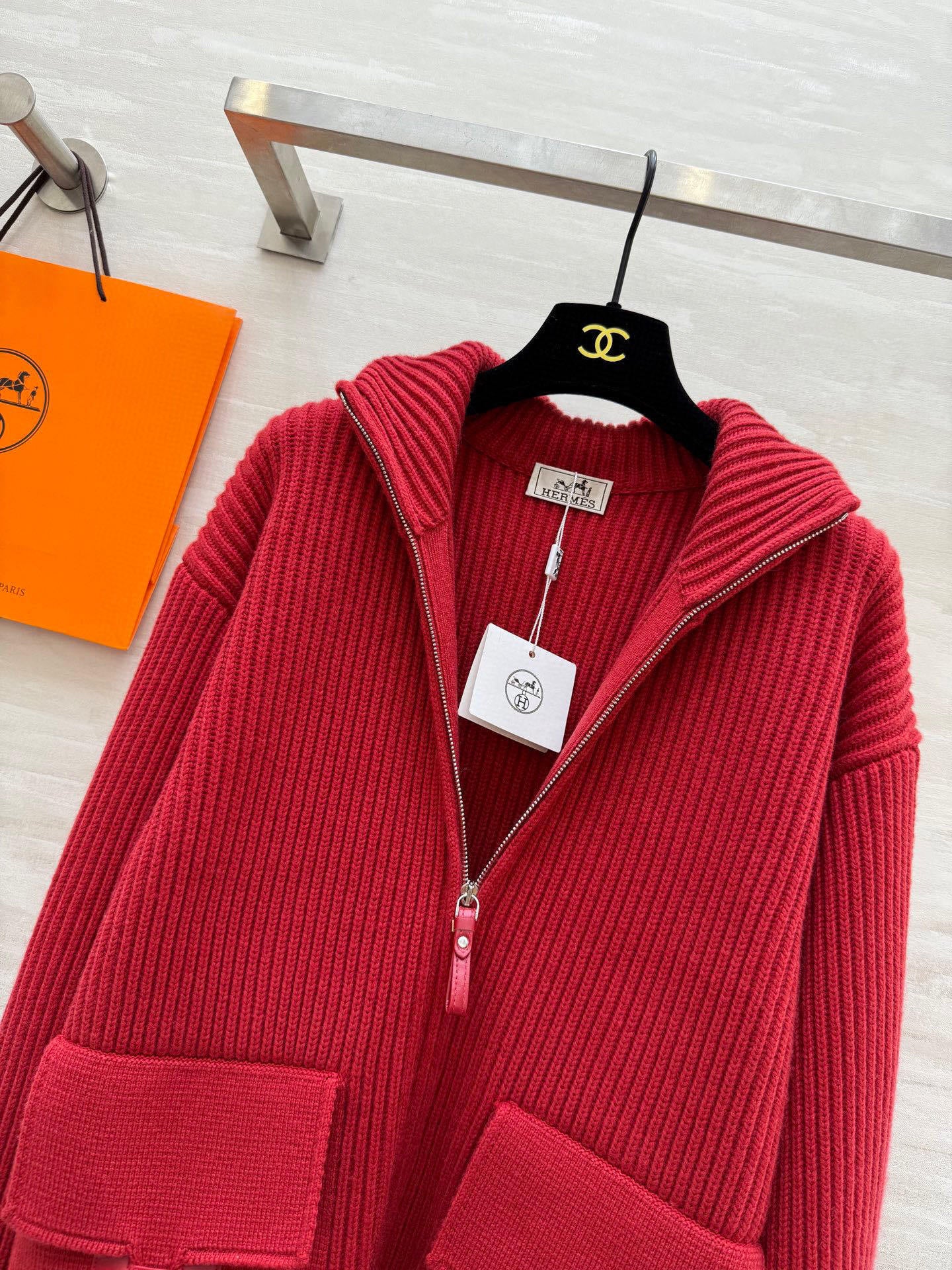 RIBBED ZIP-UP KNIT JACKET WITH FRONT PATCH POCKETS