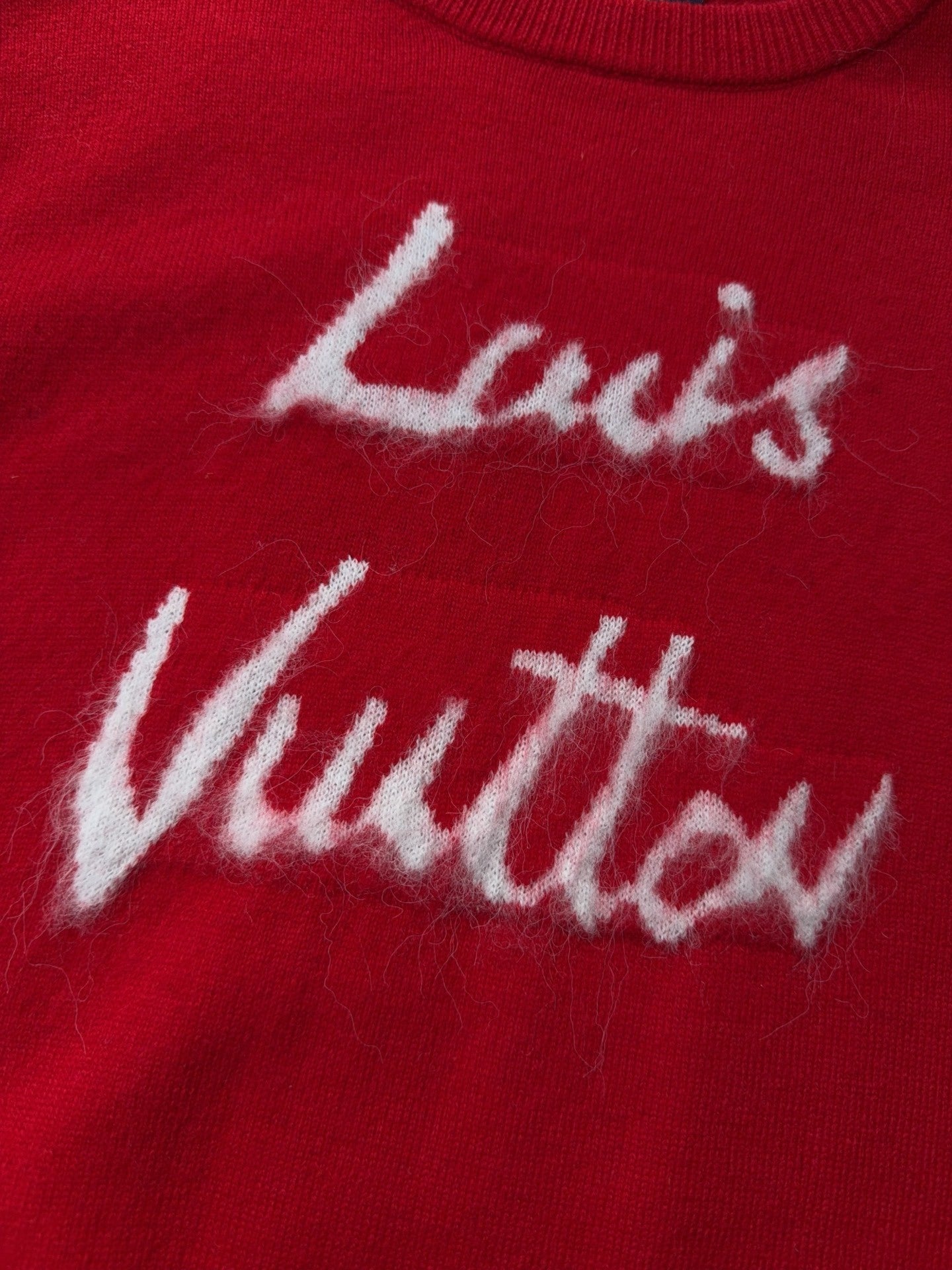 BRUSHED SCRIPT LOGO KNIT SWEATER