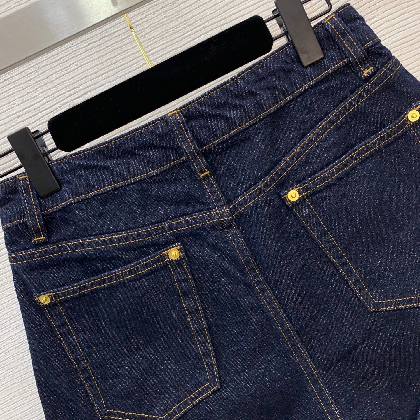 DENIM HIGH-WAIST SHORTS WITH TURN-UP HEM