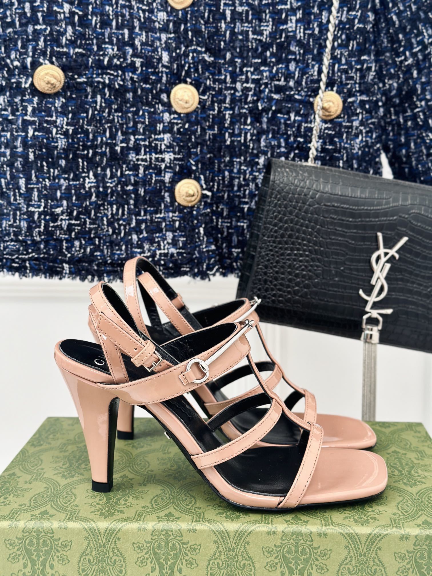 NUDE PATENT STRAPPY HEEL SANDALS WITH ELEGANT SILHOUETTE