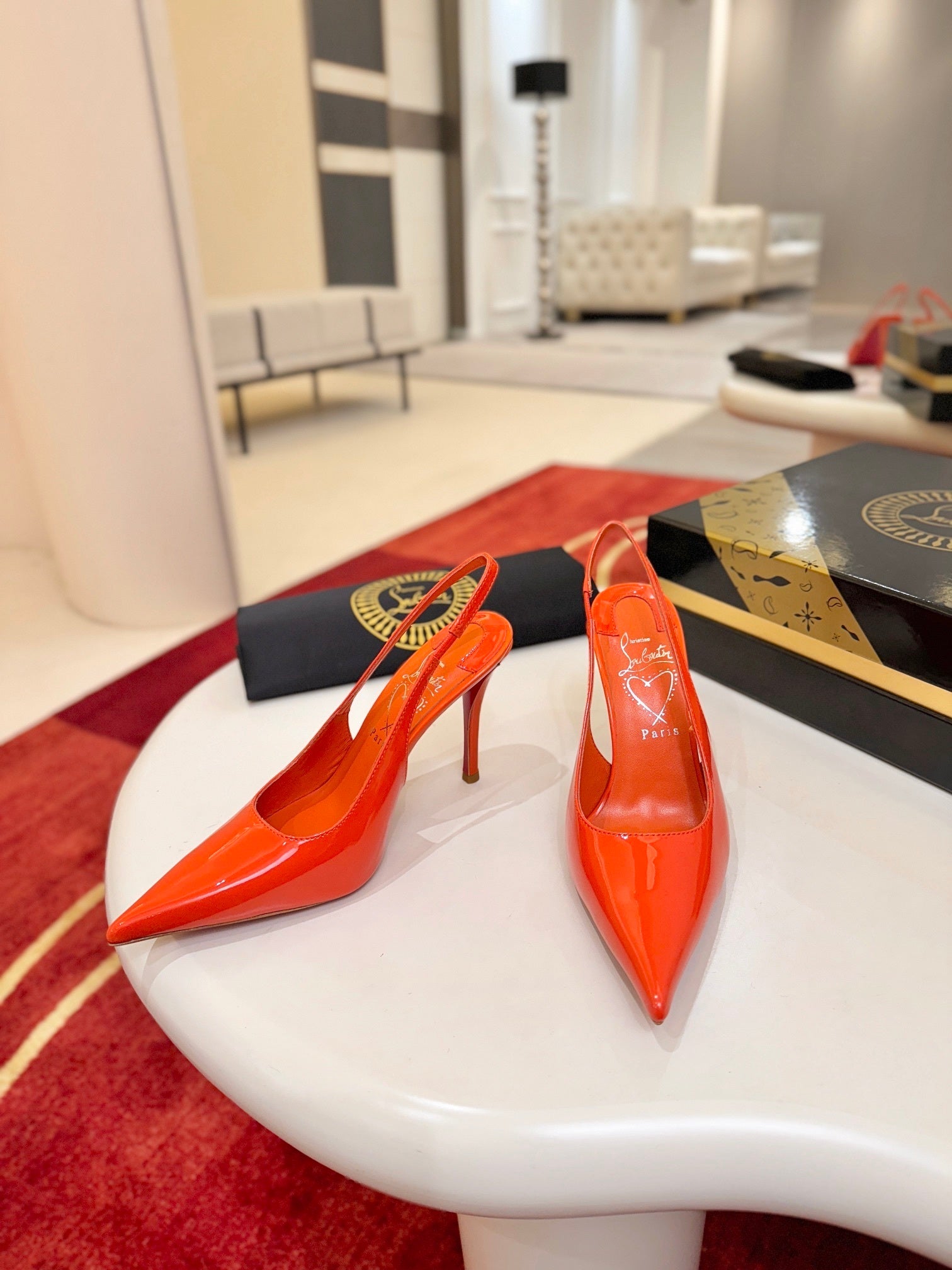 ORANGE PATENT SLINGBACK HEELS