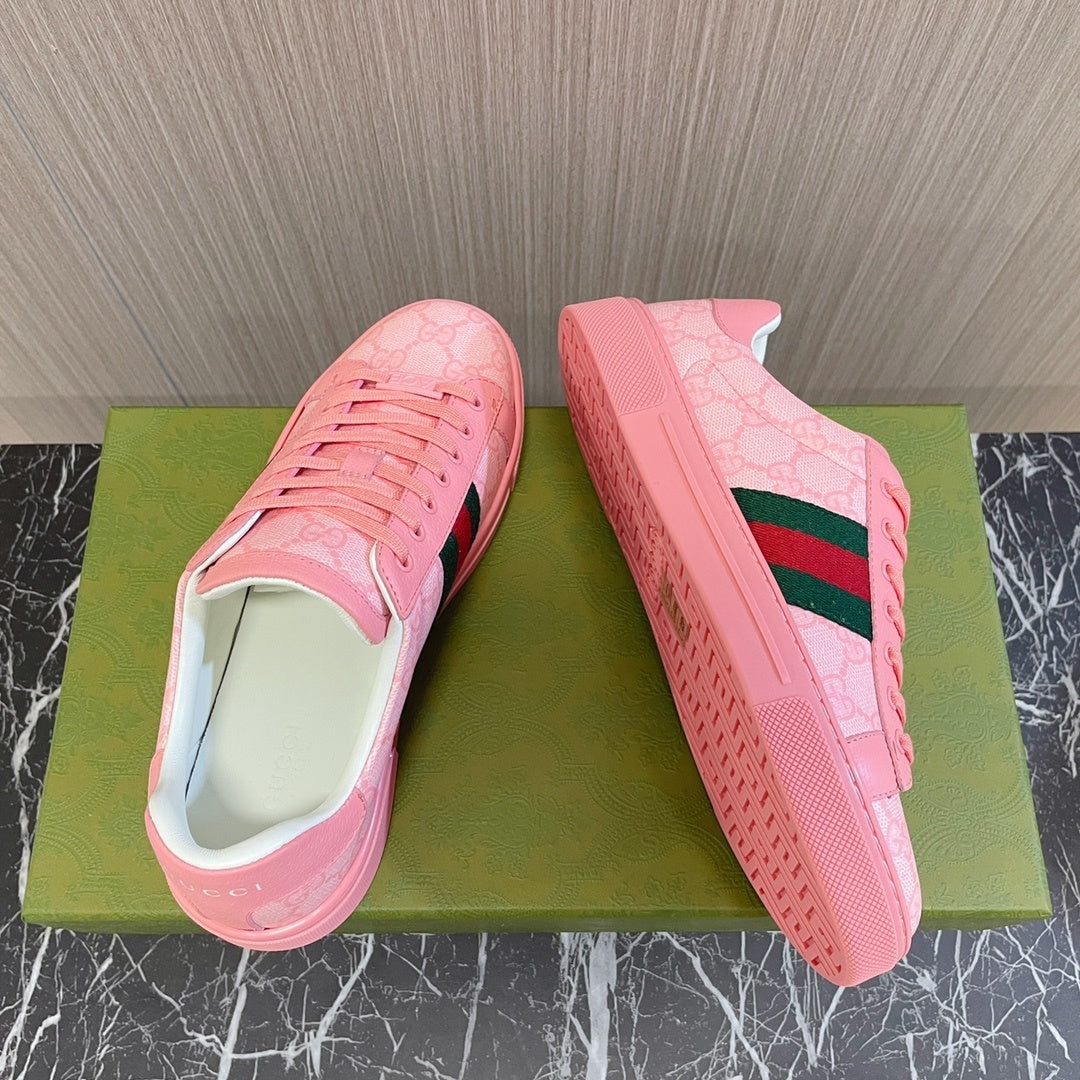 PINK STRIPE LOW-TOP SNEAKERS