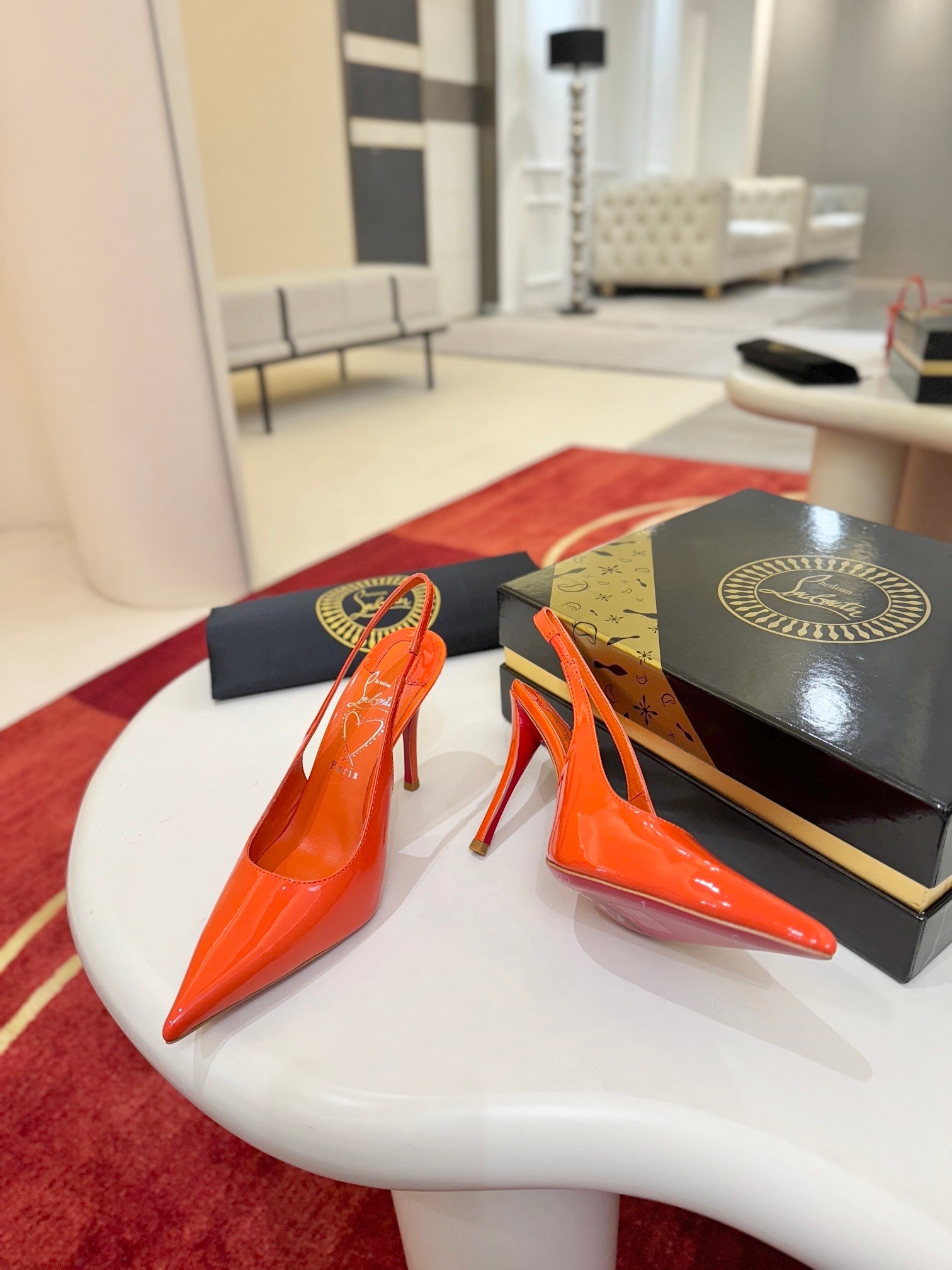 ORANGE PATENT SLINGBACK HEELS