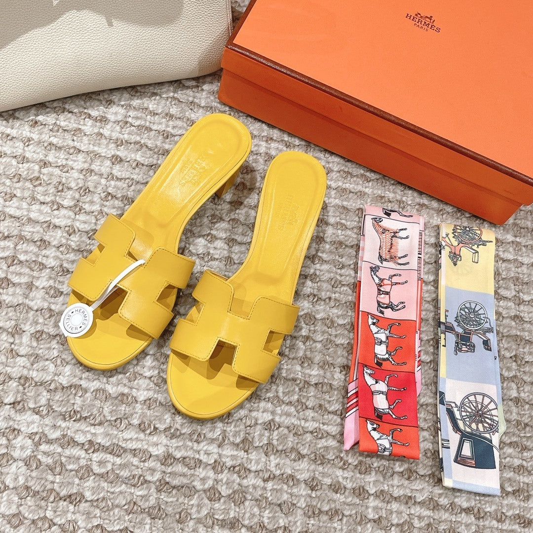 YELLOW BLOCK HEEL SANDALS