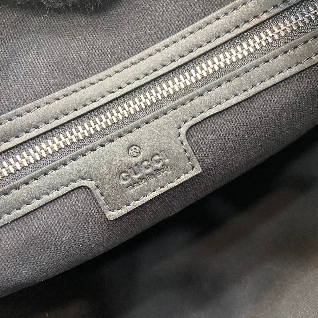 MODERN CANVAS CROSSBODY BAG