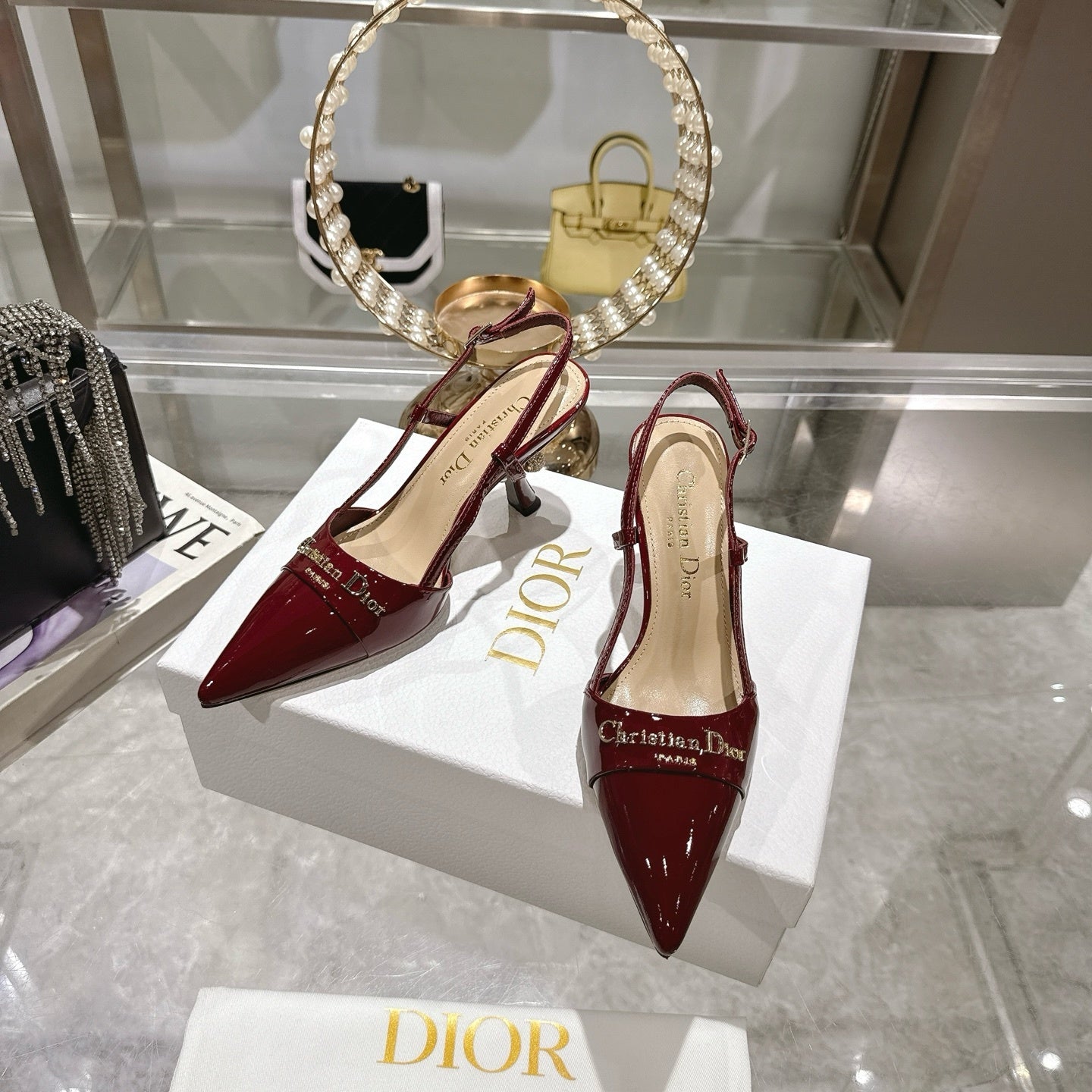 PATENT SLINGBACK KITTEN HEELS – BURGUNDY
