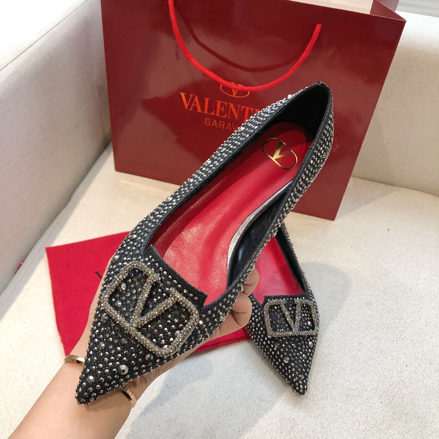 CRYSTAL EMBELLISHED POINTED FLATS WITH SIGNATURE BUCKLE