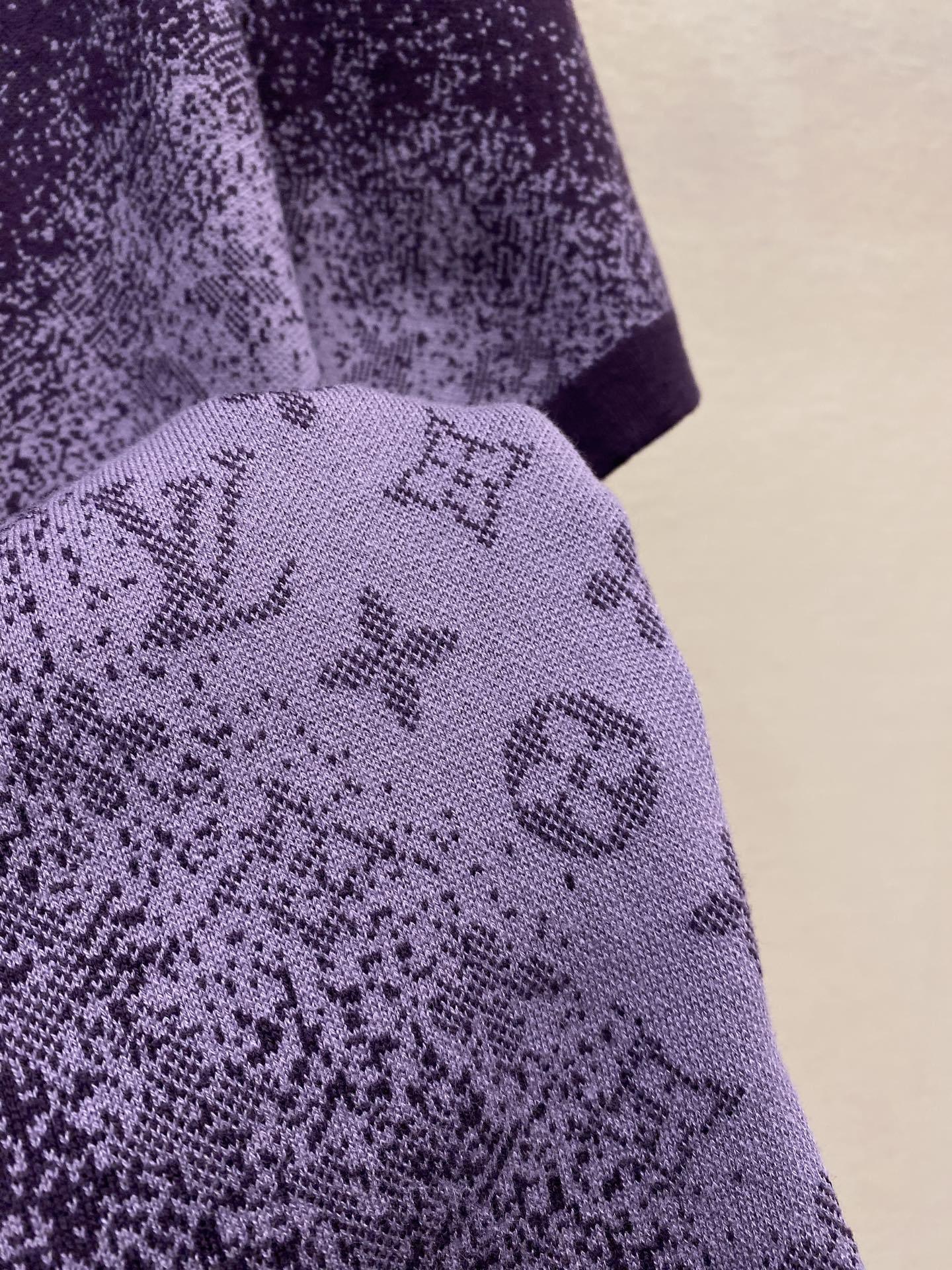 GRADIENT SPECKLED SHORT SLEEVE T-SHIRT