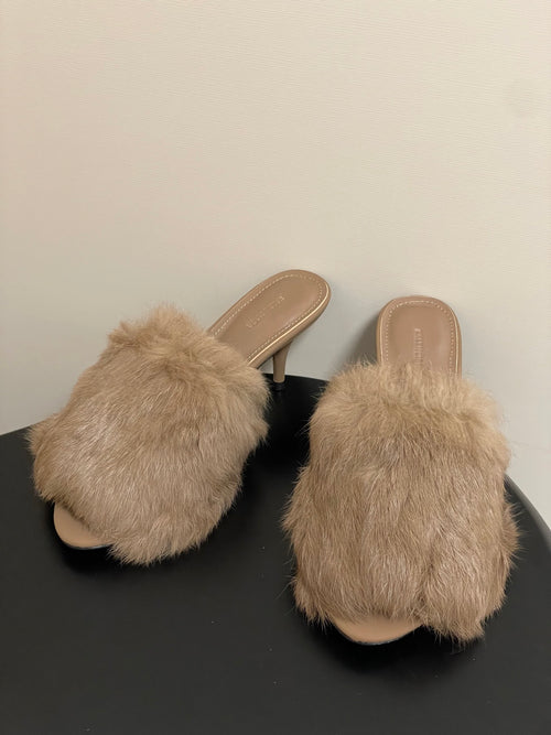 BEIGE FUR STRAP MULE HEELS