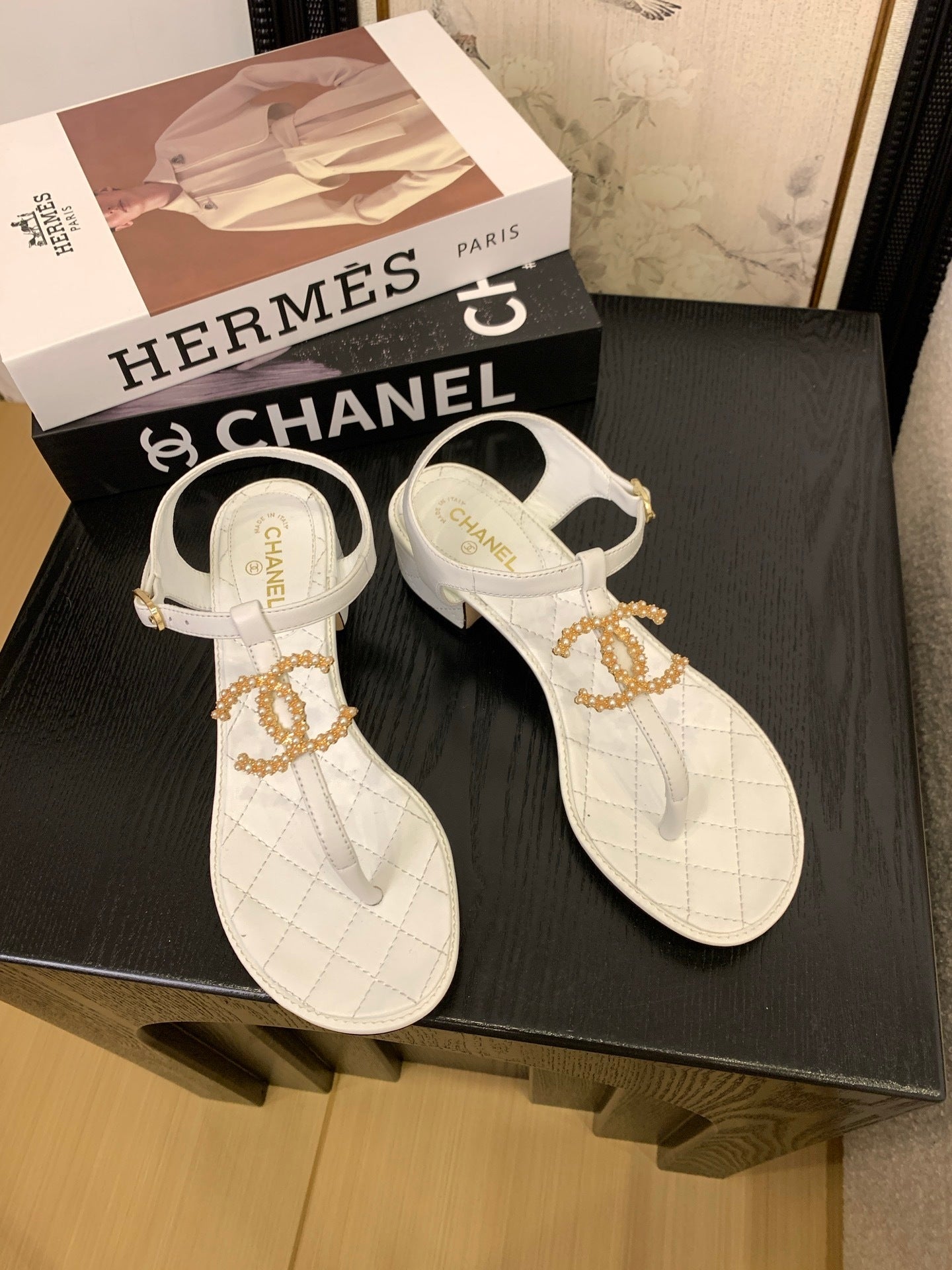 QUILTED PEARL THONG SANDALS – IVORY
