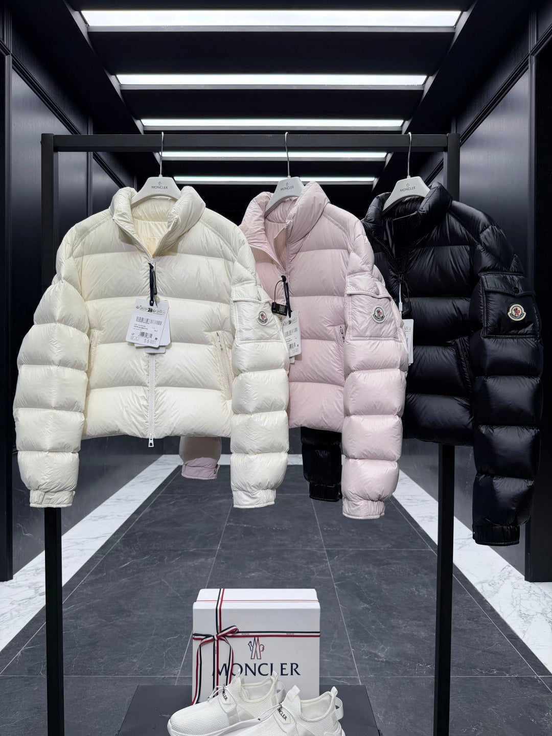 LUXURY QUILTED PUFFER DOWN JACKET