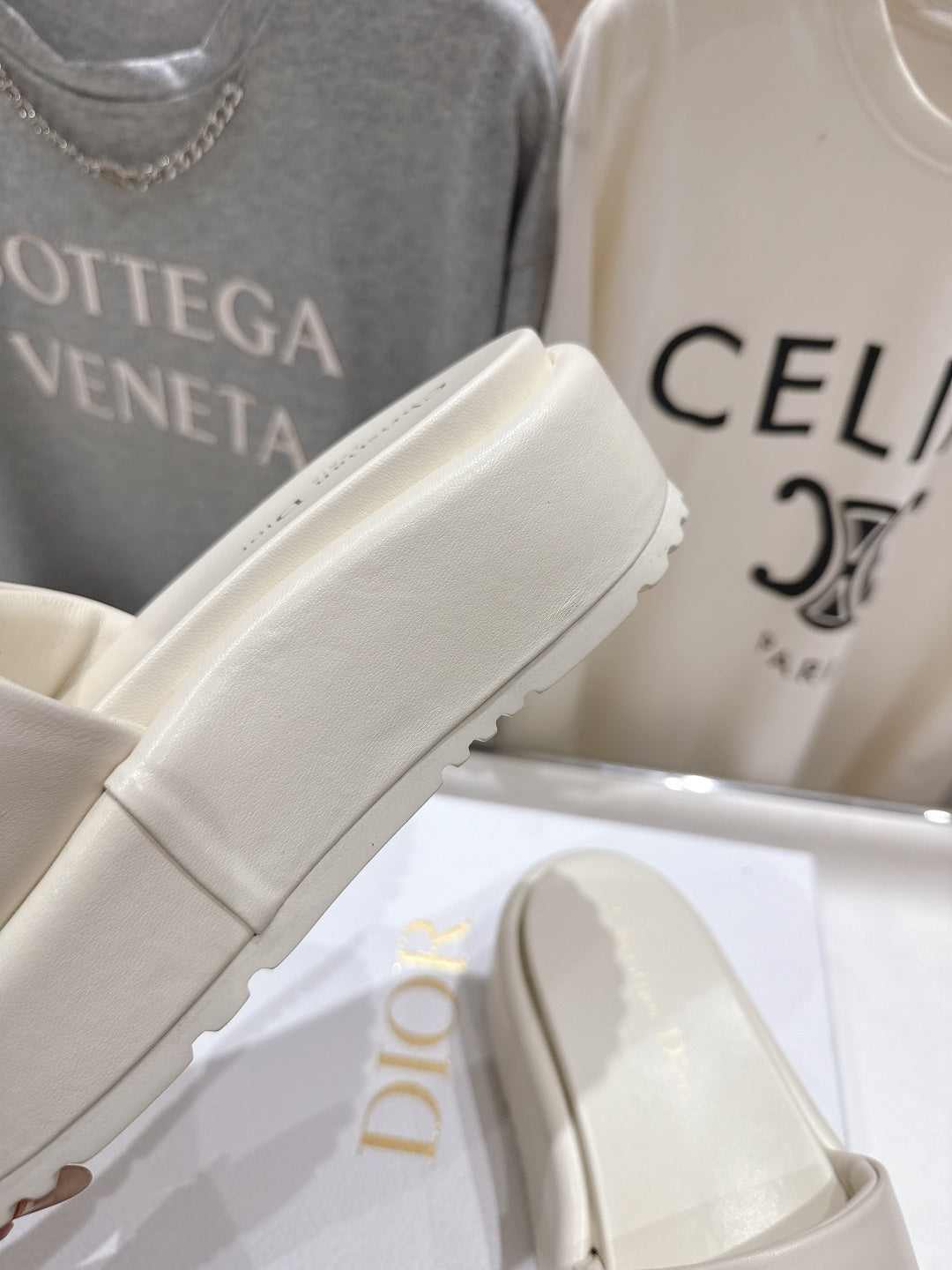 CREAM PLATFORM LOGO SLIDE SANDALS