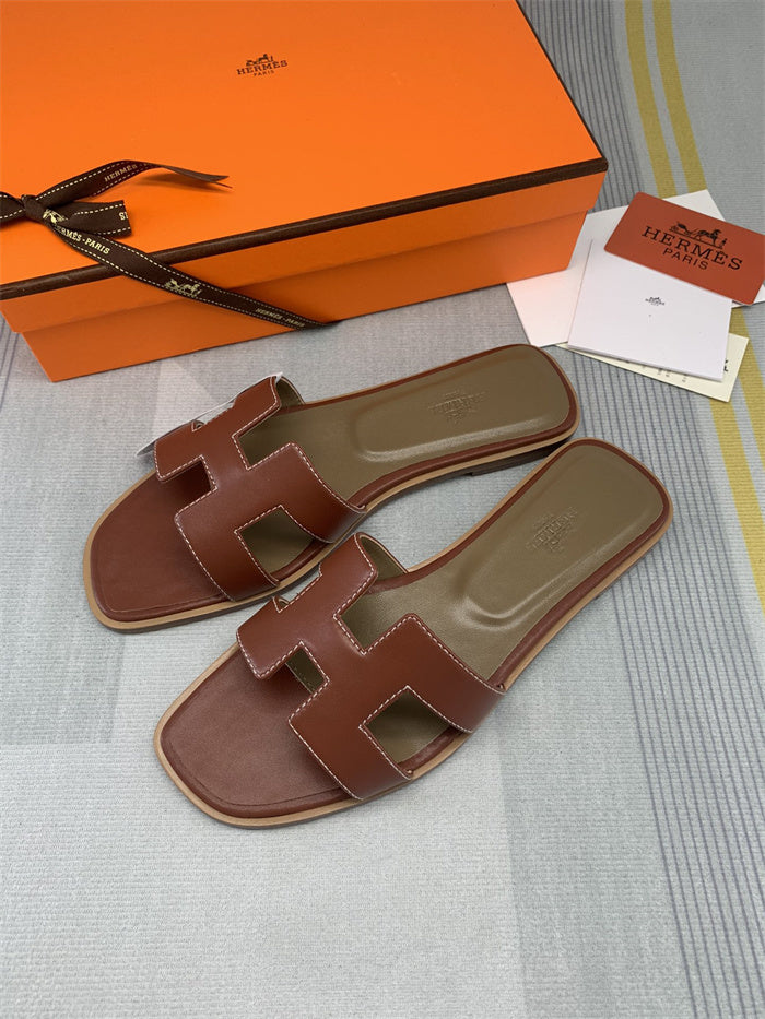 CLASSIC BROWN H-CUT LEATHER SLIDE SANDALS