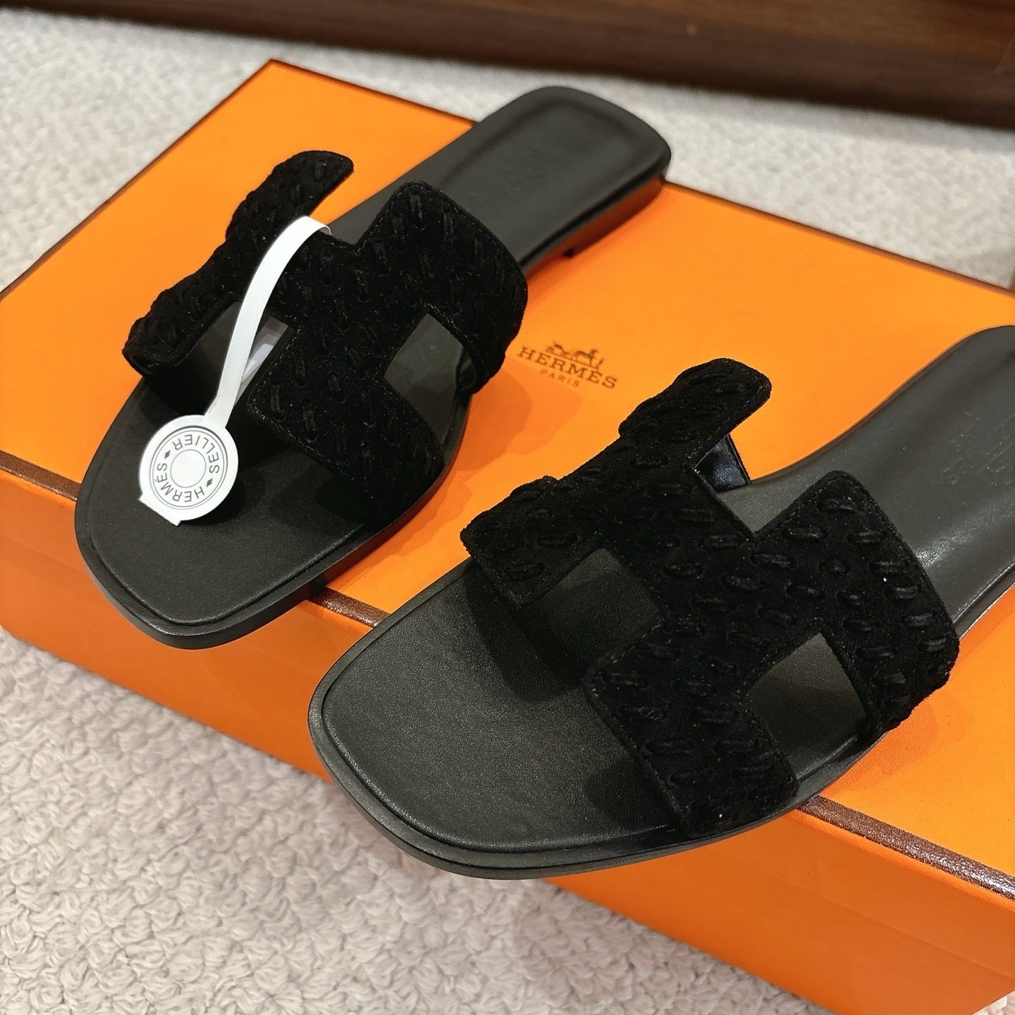 BLACK VELVET SLIDE SANDALS