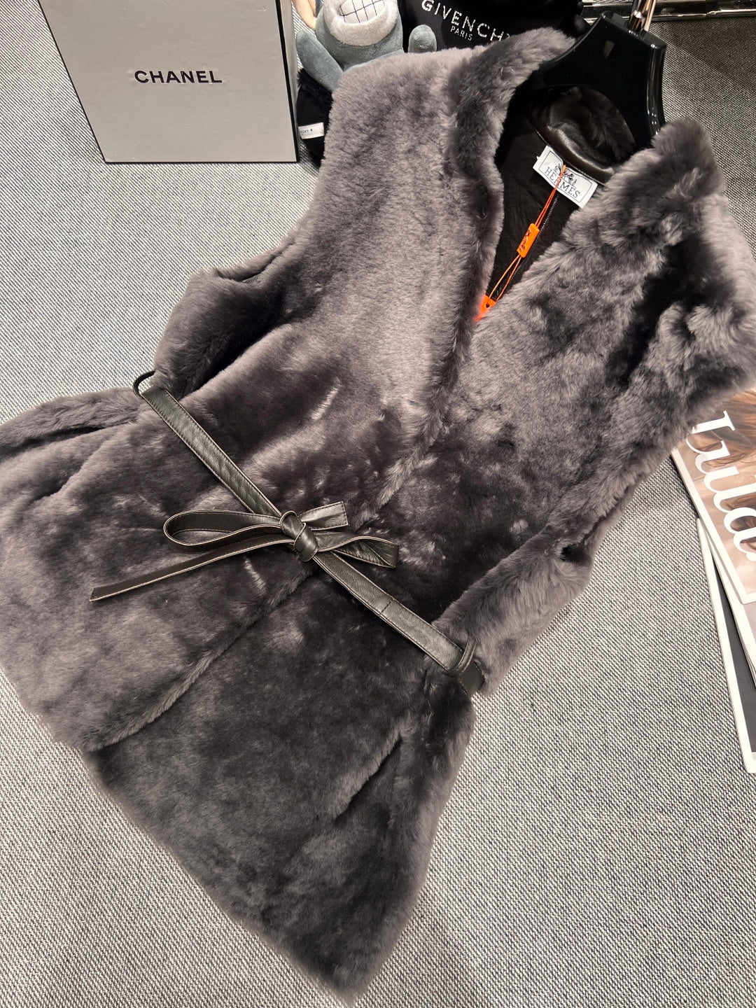 LUXURY GREY FUR VEST WITH LEATHER WAIST BELT
