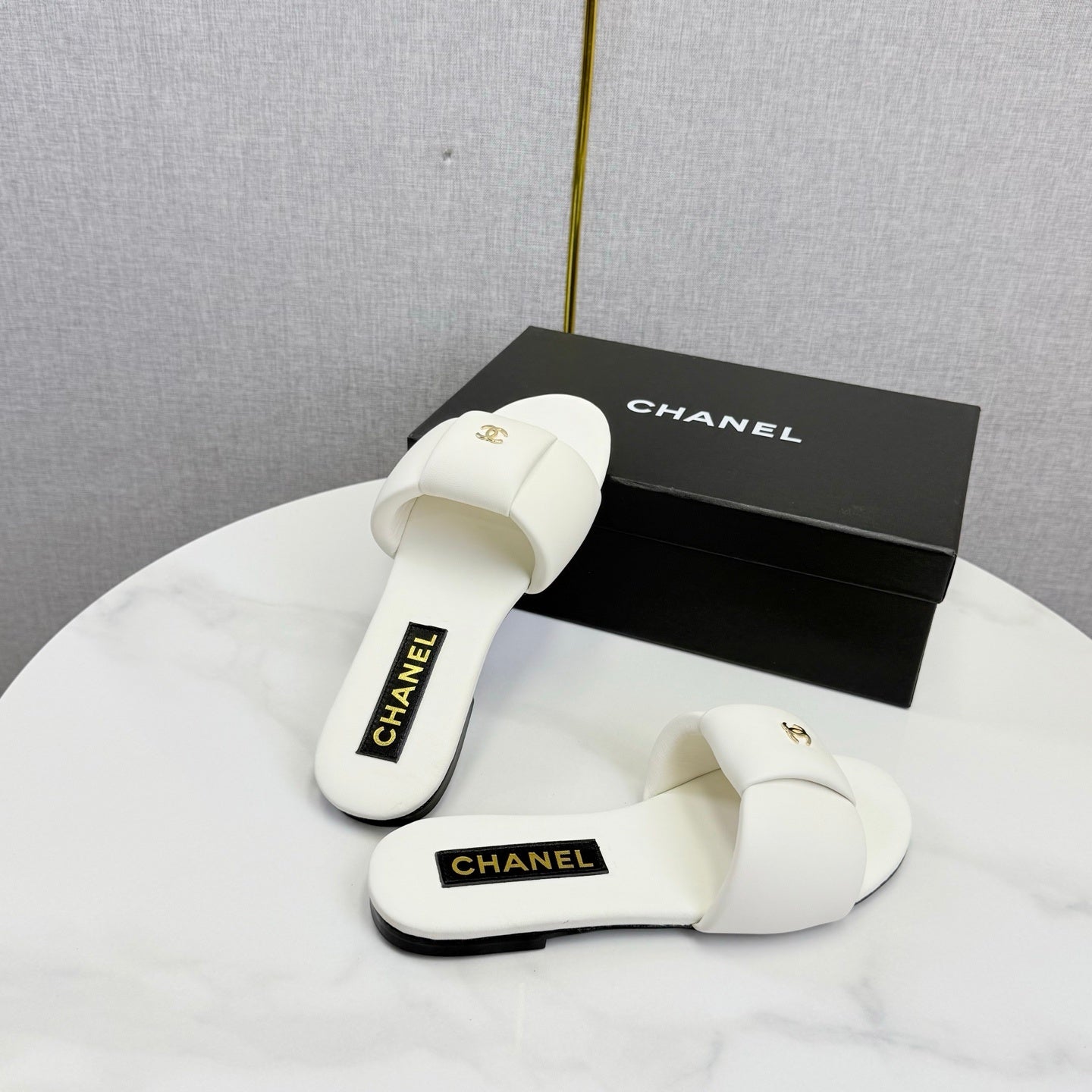 WHITE CASUAL SLIDE SANDALS