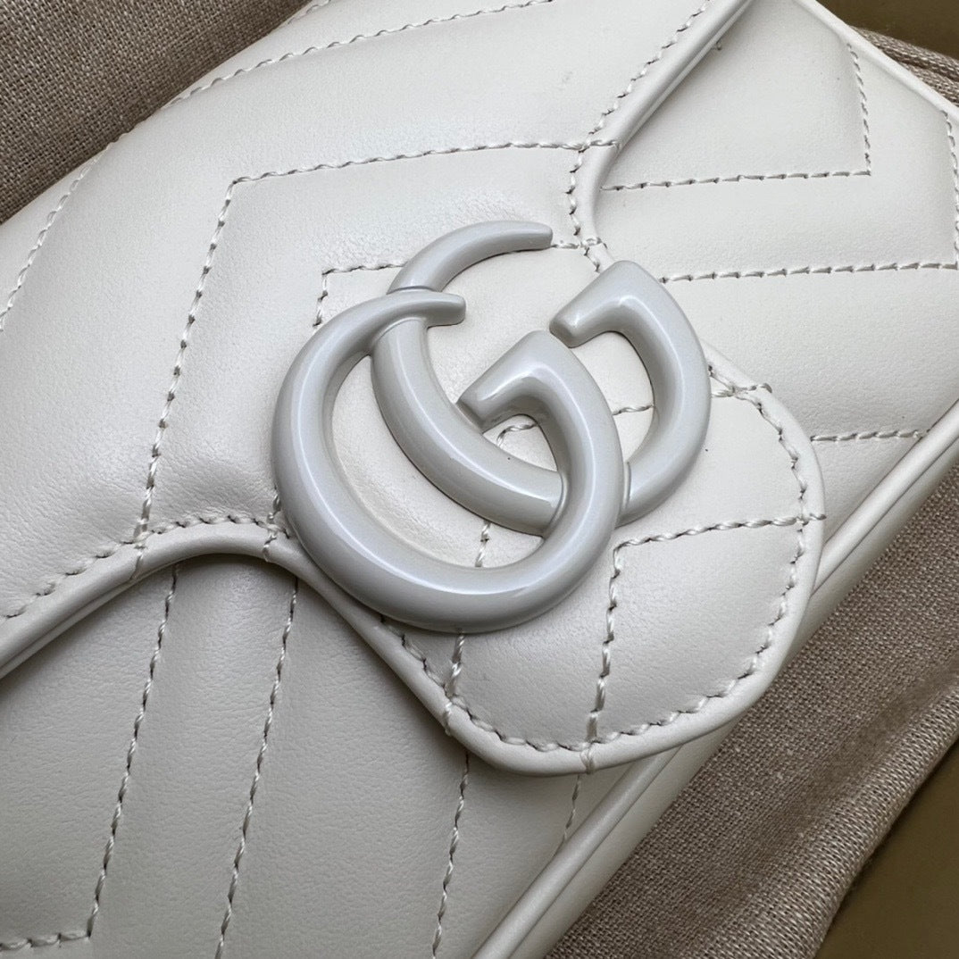 QUILTED MINI CHAIN SHOULDER BAG