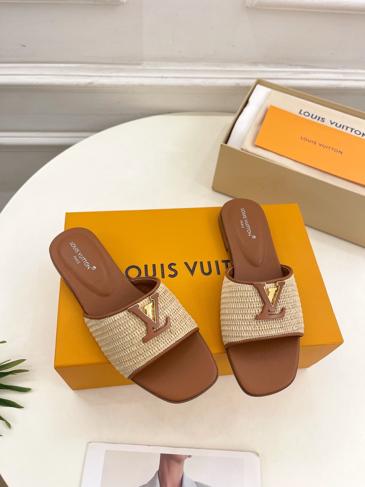 WOVEN STRAP MONOGRAM DETAIL SLIDE SANDALS