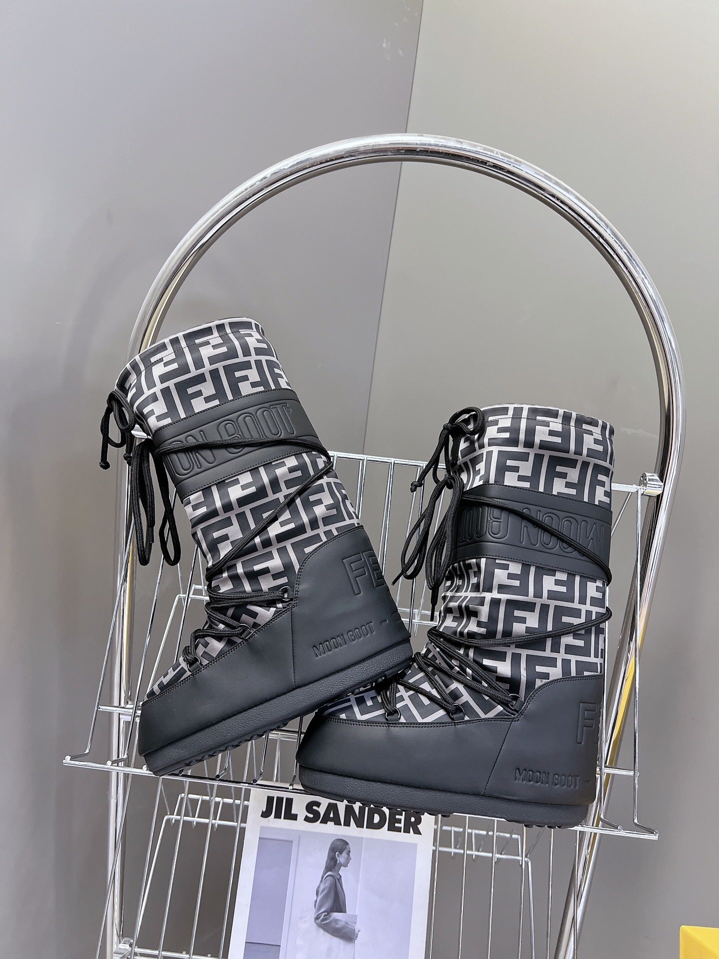 BLACK MONOGRAM-PRINT PADDED WINTER BOOTS