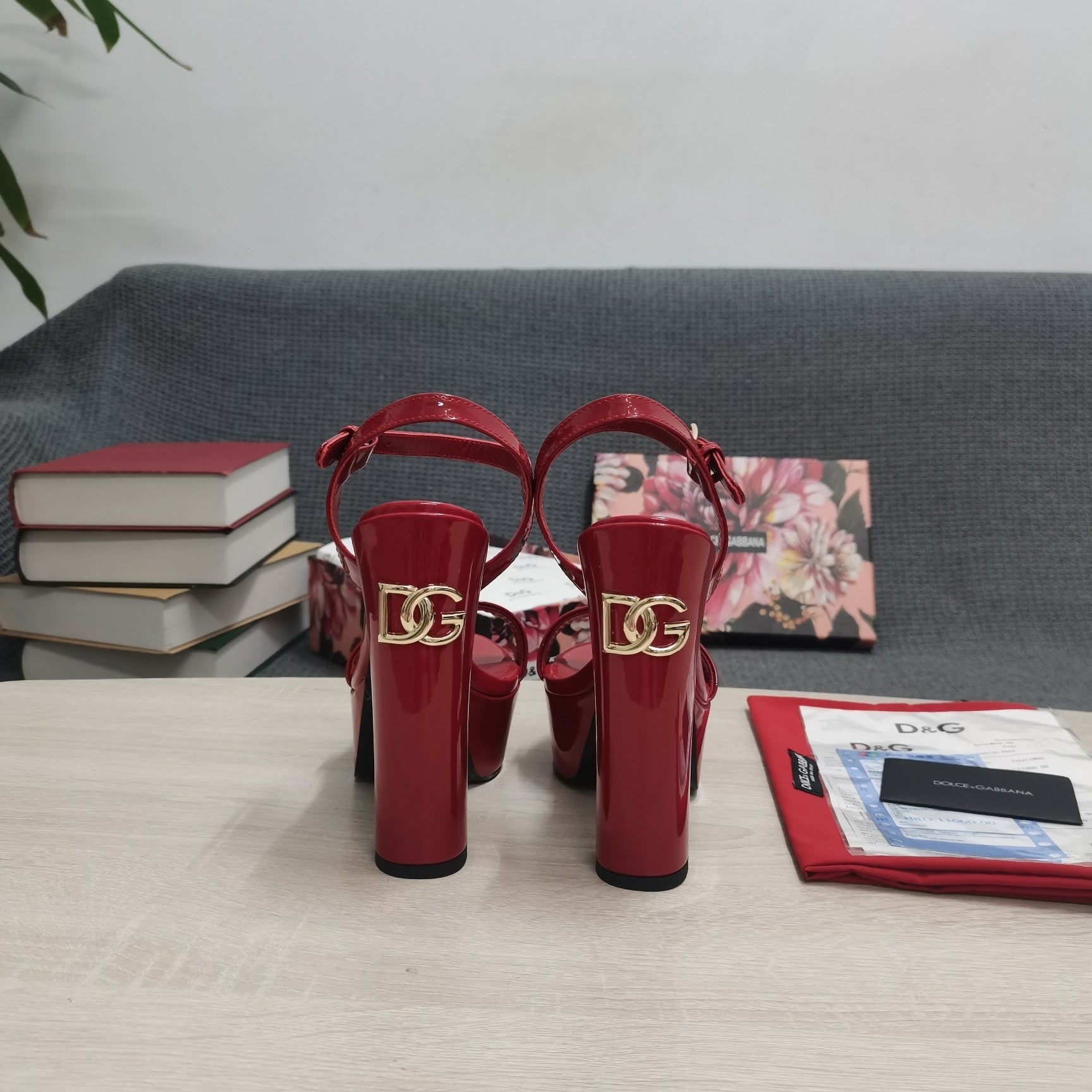 RED PATENT PLATFORM STRAPPY HEEL SANDALS