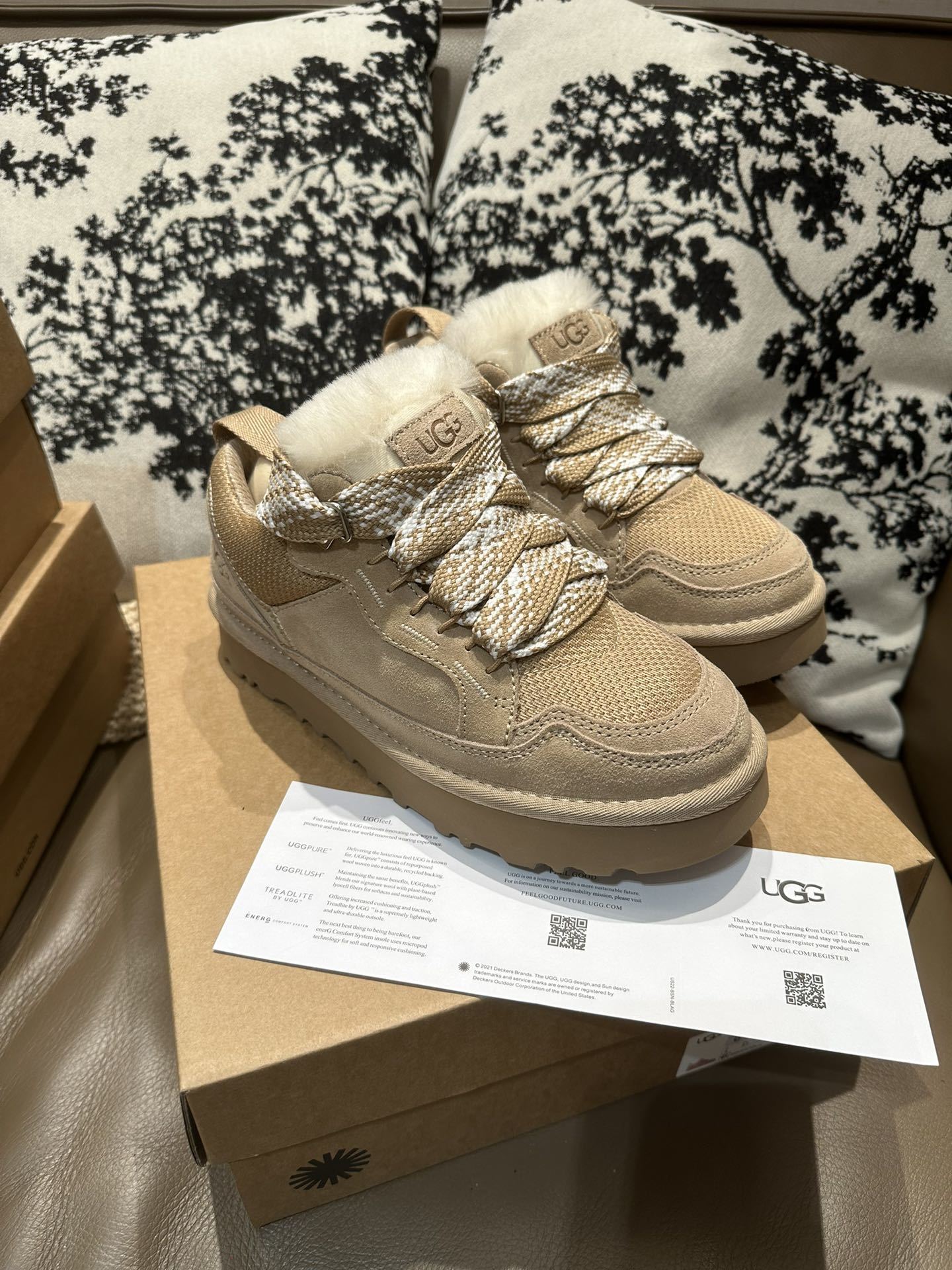 COZY PLATFORM SNEAKERS – SAND