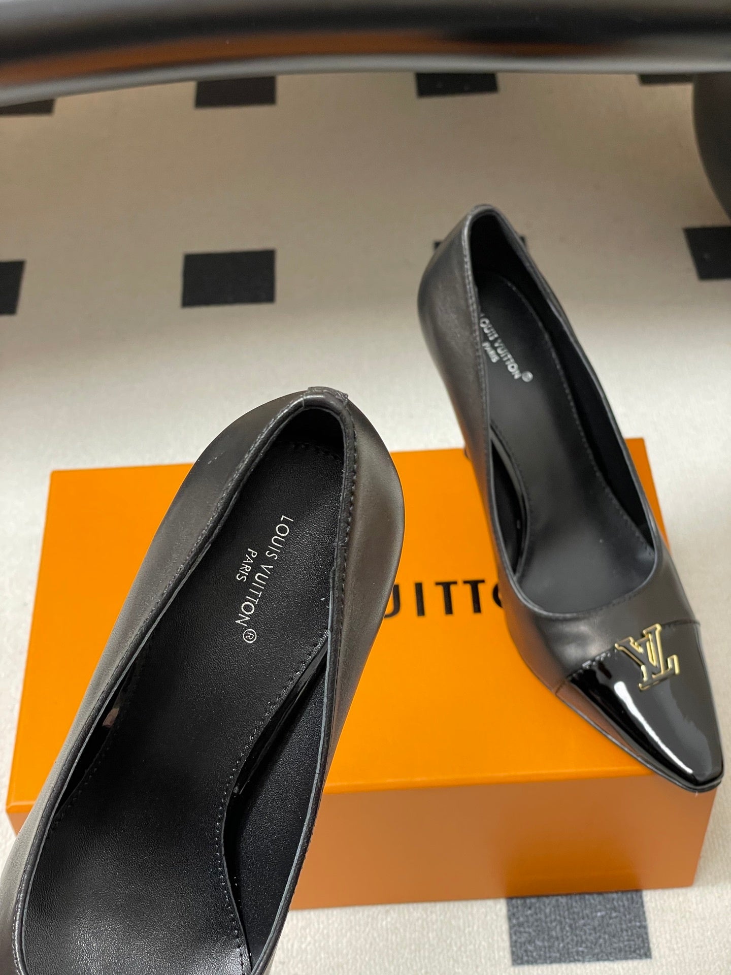 BLACK POINTED TOE LOGO STILETTO HEELS