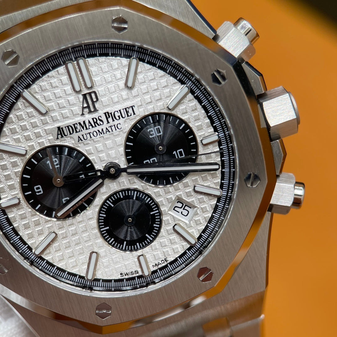 PREMIUM STEEL CHRONOGRAPH WATCH