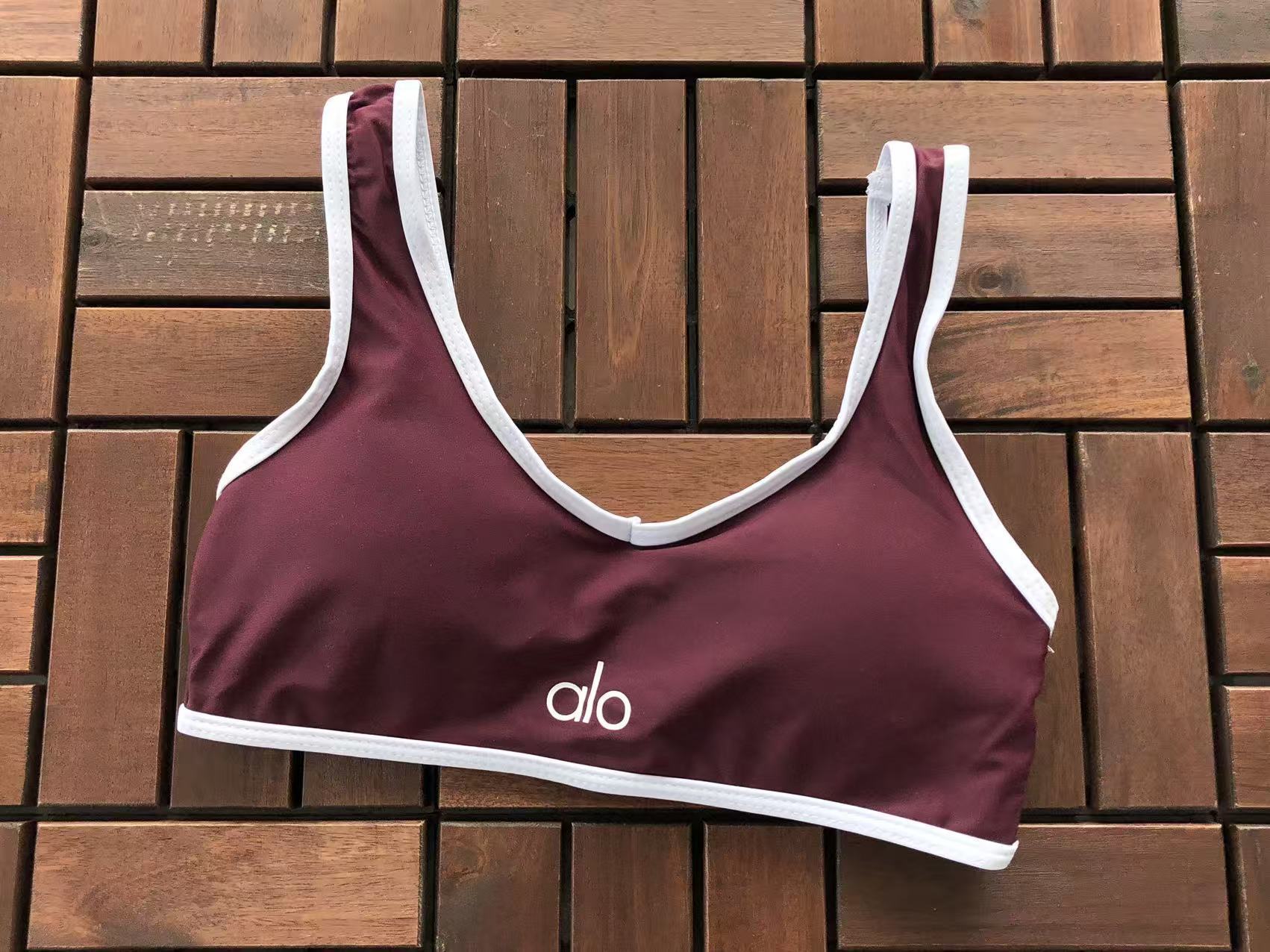 SPORT BRA & LEGGINGS SET