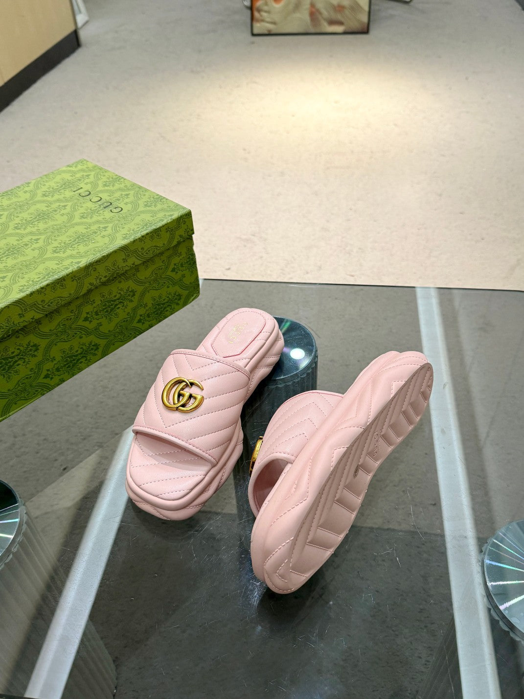 BLUSH QUILTED LOGO SLIDE SANDALS